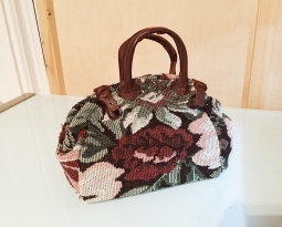 Mary Poppins’ Carpet Bag… Cat Size!